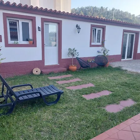 Casa Gres Сан-Бартоломеу-де-Мессинеш